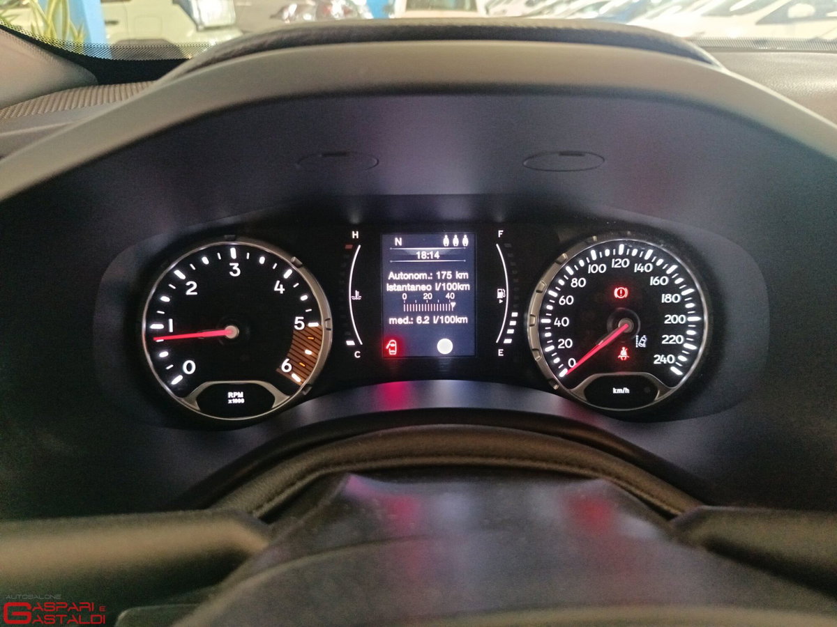 Jeep Renegade 1.6 mjt Longitude 2wd 130cv (15)