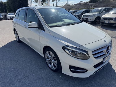 Mercedes-Benz Classe B 200 d Automatic 4Matic Sport (7)