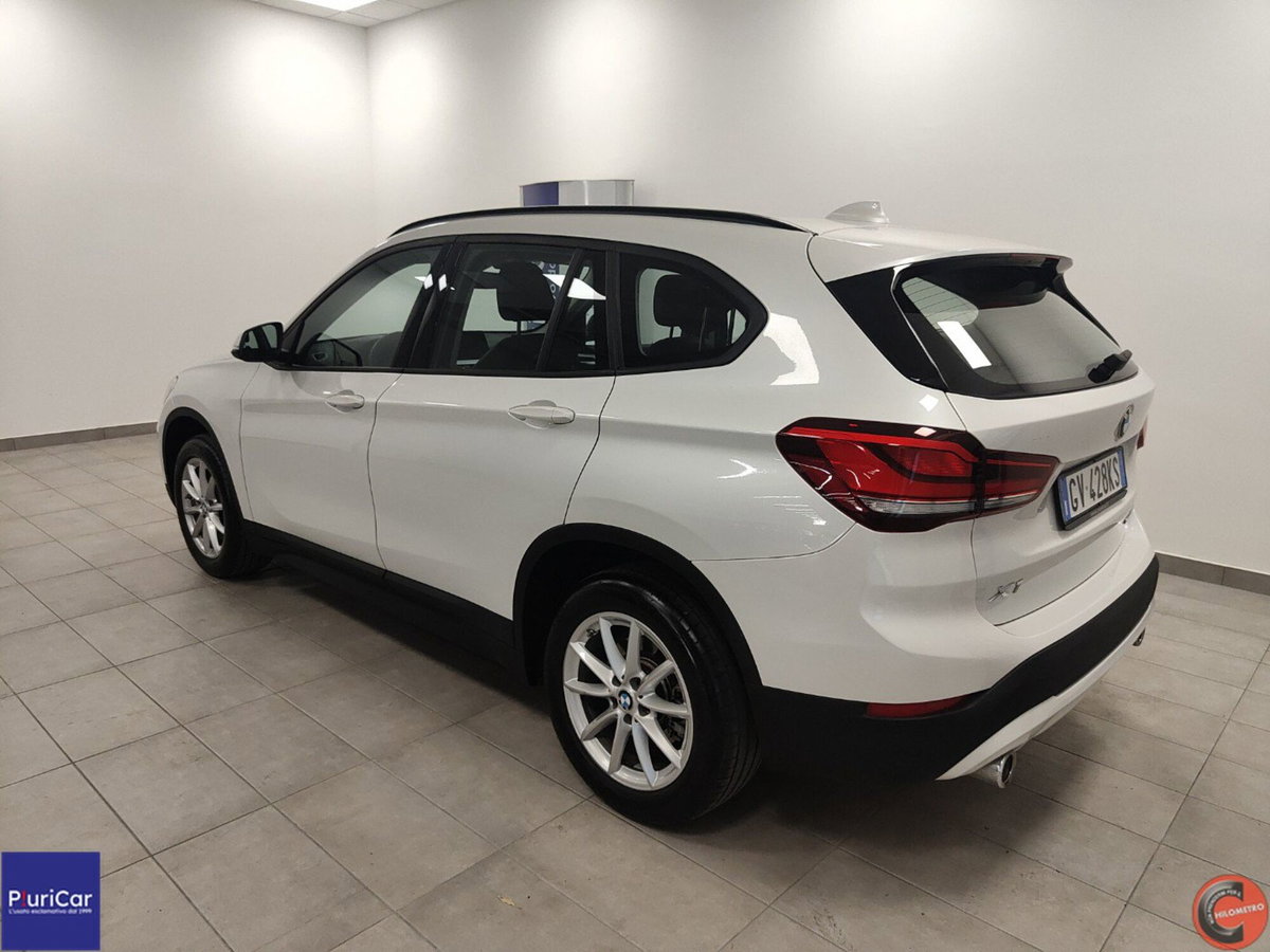 BMW X1 sDrive20d (8)