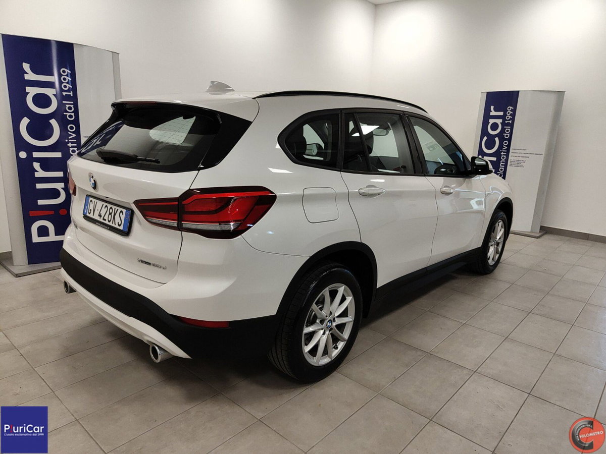 BMW X1 sDrive20d (9)