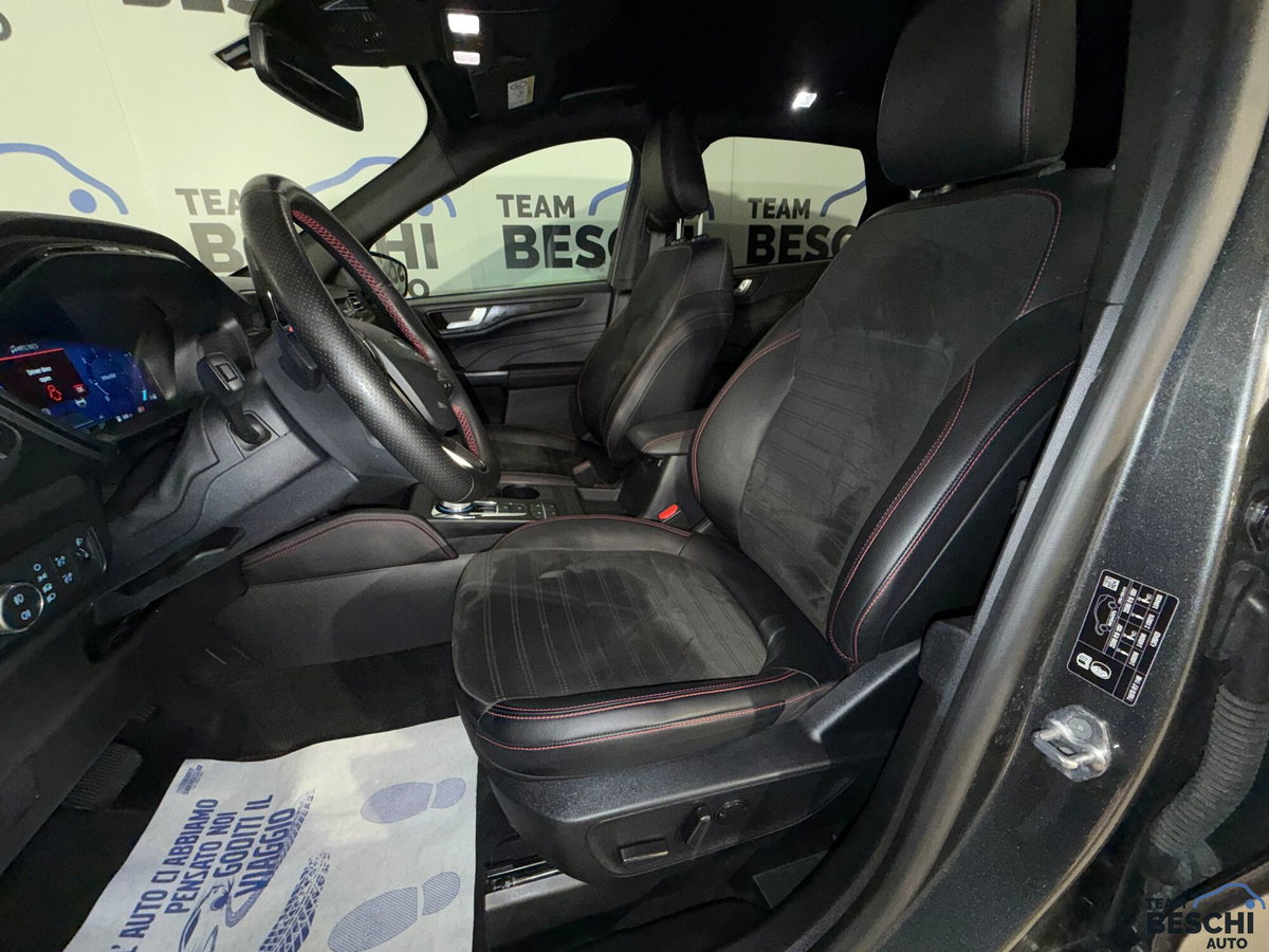 Ford Kuga 2.0 EcoBlue 120CV aut. AWD ST-Line X (6)