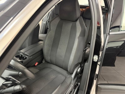 Peugeot 3008 PureTech Turbo 130 S&S EAT8 Active Pack (11)