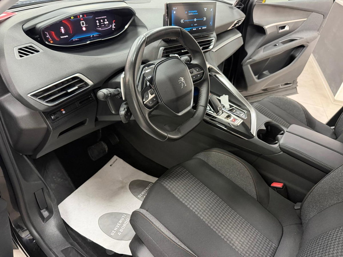Peugeot 3008 PureTech Turbo 130 S&S EAT8 Active Pack (8)