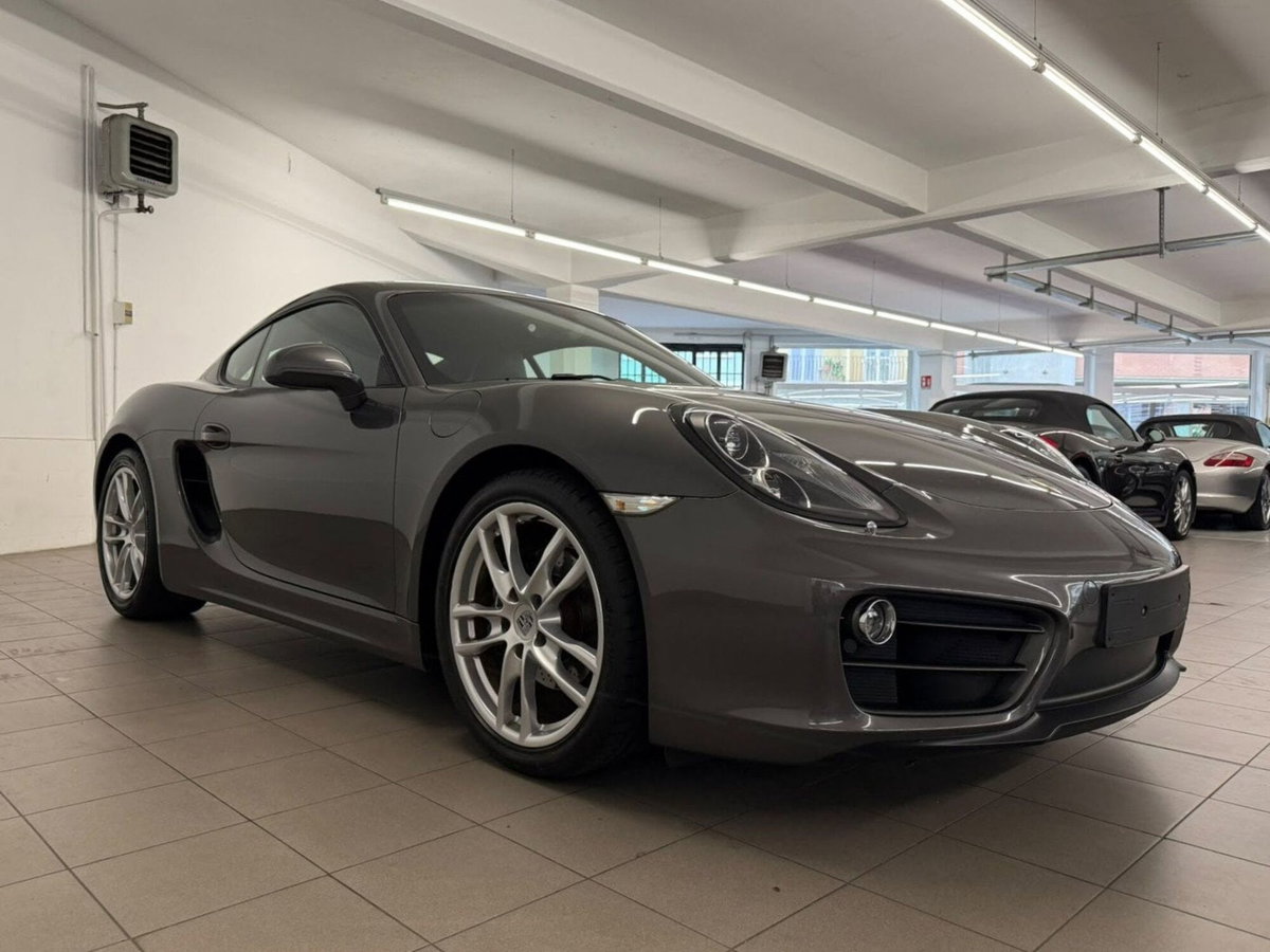 Porsche Cayman 2.7 (3)