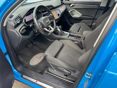 Audi Q3 35 TDI quattro S tronic S line edition (5)