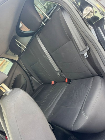 Ford Fiesta 1.4 5 porte Bz.- GPL Titanium (10)