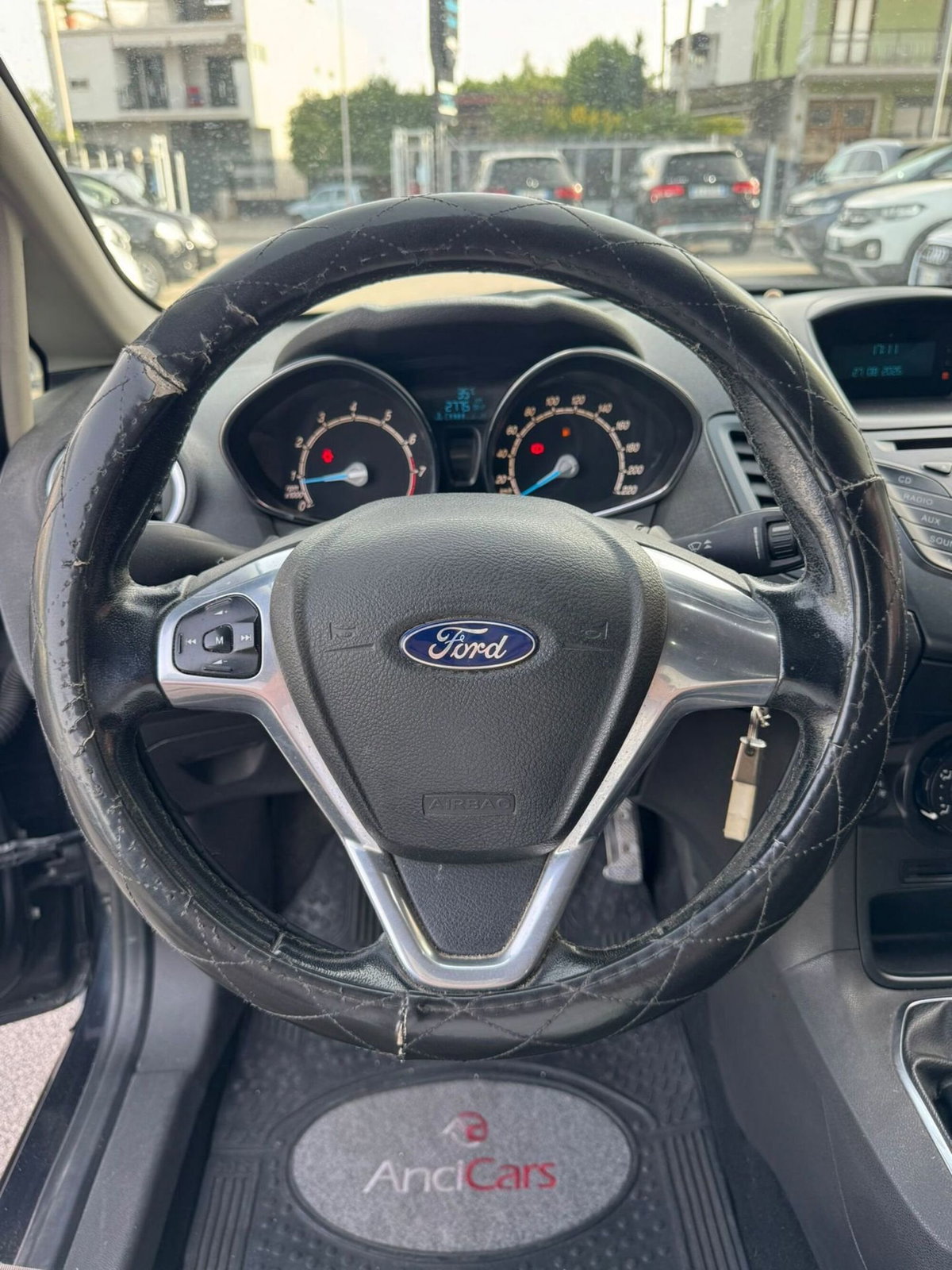 Ford Fiesta 1.4 5 porte Bz.- GPL Titanium (6)