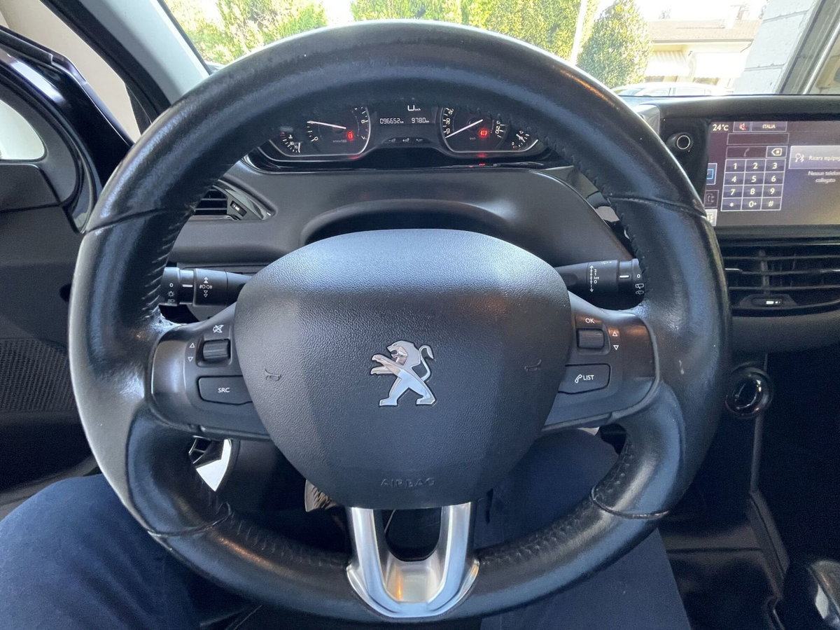 Peugeot 208 82 5 porte Active (13)