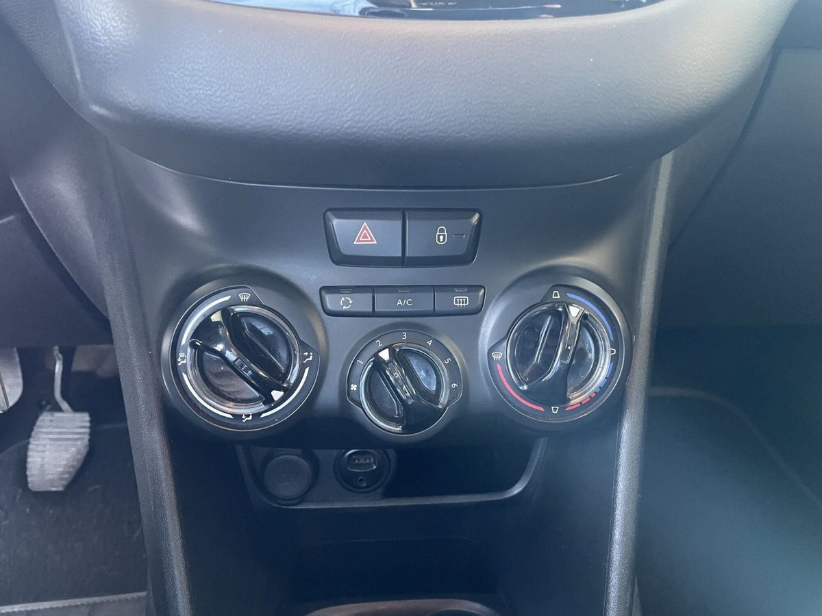 Peugeot 208 82 5 porte Active (17)