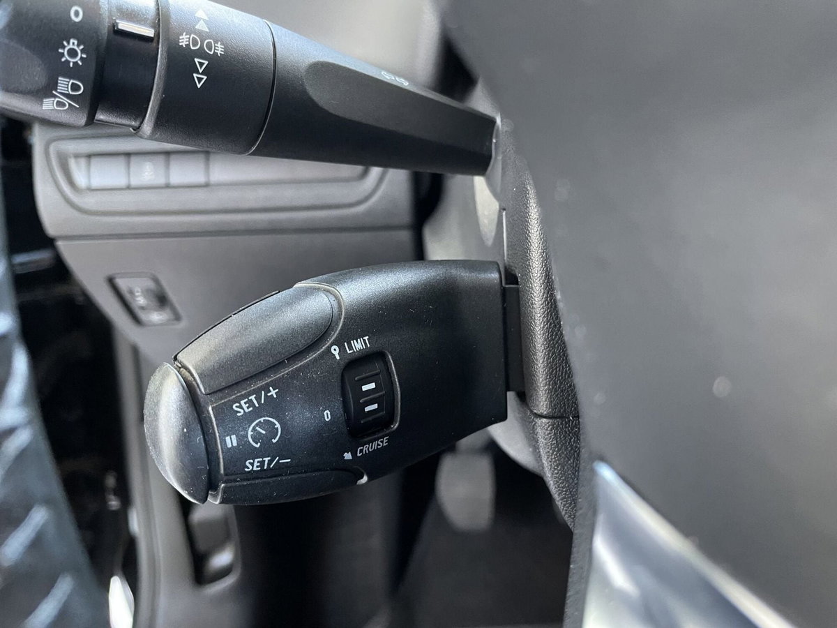 Peugeot 208 82 5 porte Active (20)