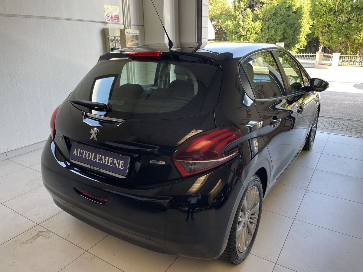 Peugeot 208 82 5 porte Active (6)