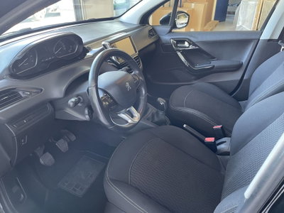 Peugeot 208 82 5 porte Active (8)