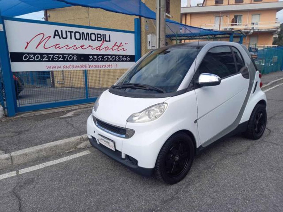 smart Fortwo 1000 52 kW MHD coupé pure