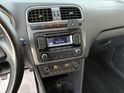 Volkswagen Polo 1.4 3 porte Highline (10)