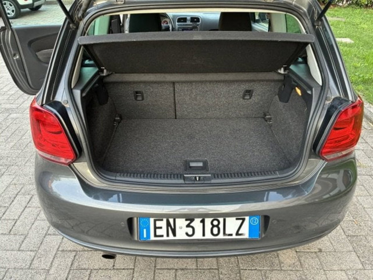 Volkswagen Polo 1.4 3 porte Highline (14)