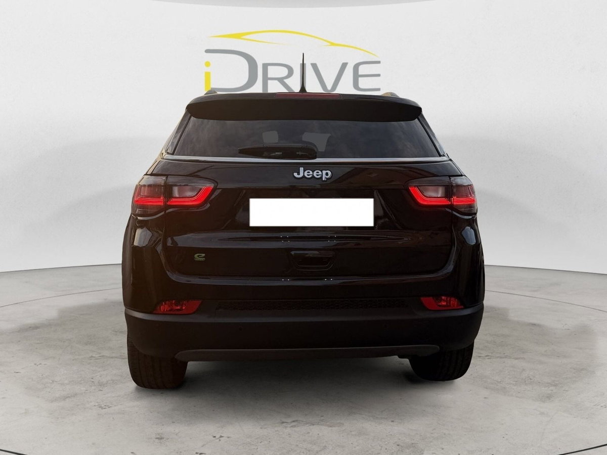 Jeep Compass 1.5 Turbo T4 130CV MHEV 2WD Limited (3)