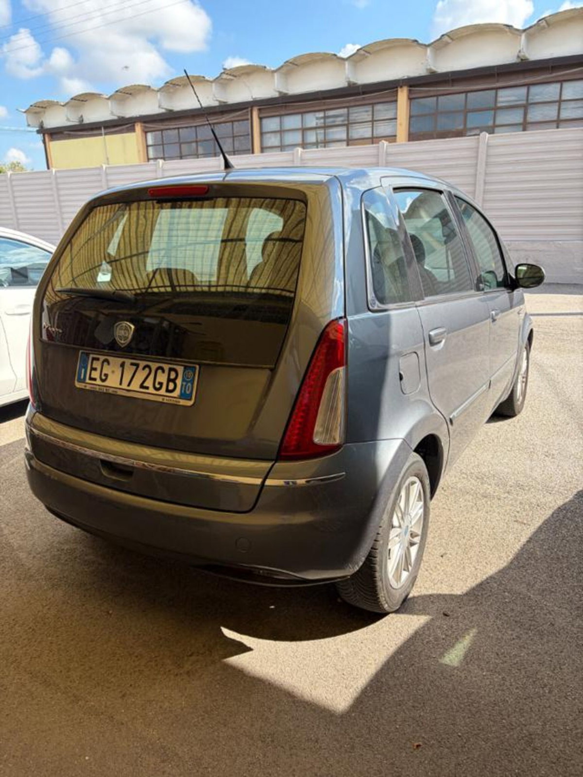 Lancia Musa 1.3 Mjt 95 CV Diva (3)