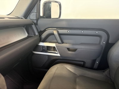 Land Rover Defender 90 3.0d i6 mhev SE awd 250cv auto (15)