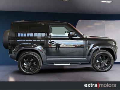 Land Rover Defender 90 3.0d i6 mhev SE awd 250cv auto (2)