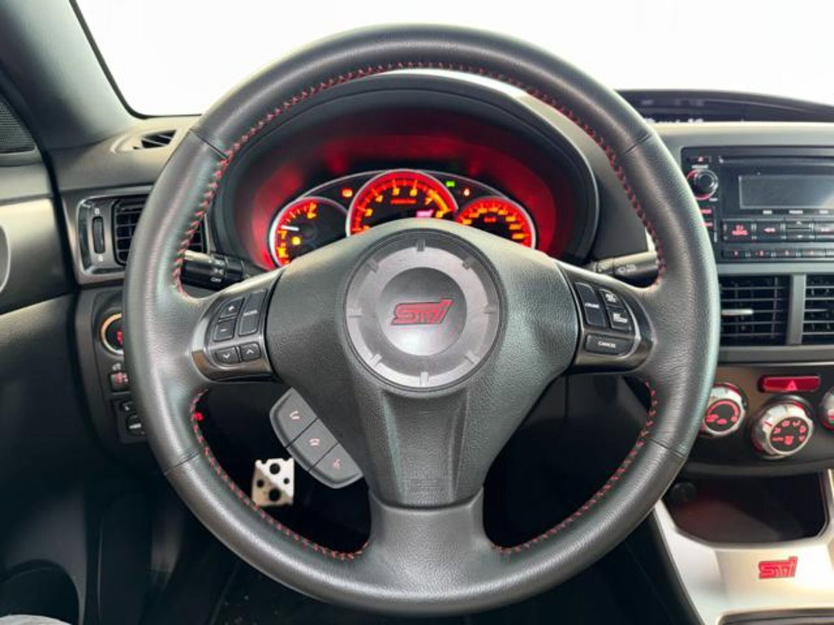 Subaru Impreza 2.5 WRX STi (14)