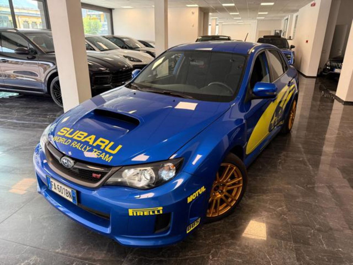 Subaru Impreza 2.5 WRX STi (2)