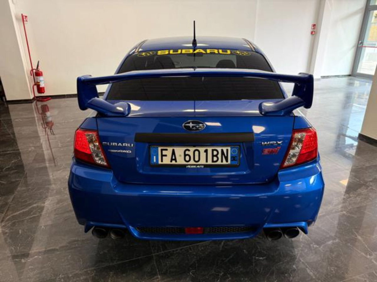 Subaru Impreza 2.5 WRX STi (7)