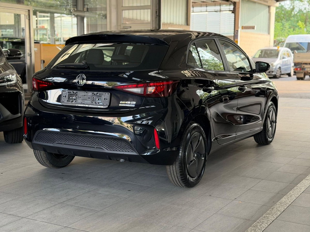 Mg MG3 1.5 hybrid+ Standard auto (4)