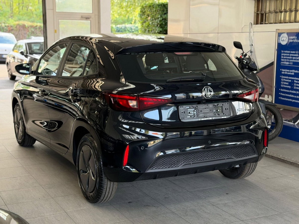 Mg MG3 1.5 hybrid+ Standard auto (6)