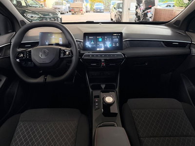 Mg MG3 1.5 hybrid+ Standard auto (9)