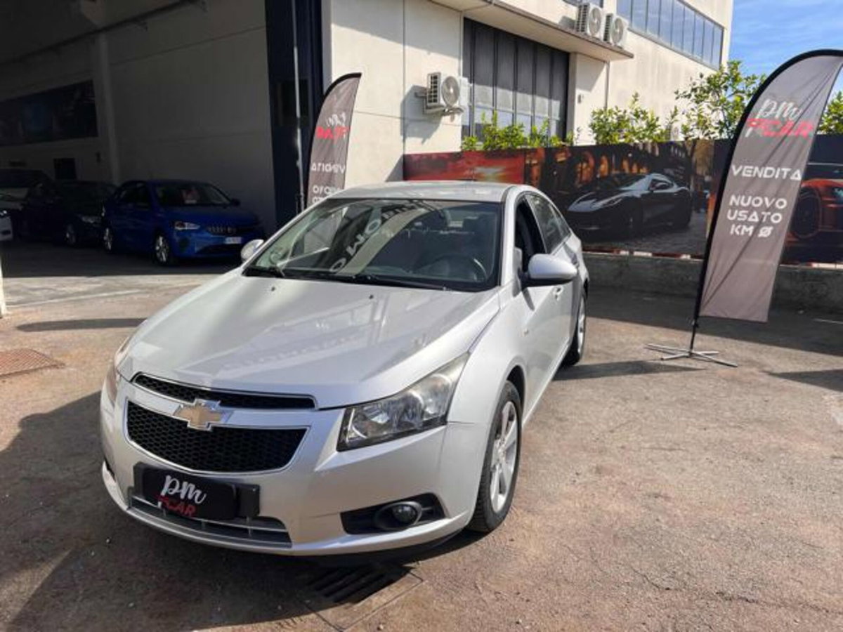 Chevrolet Cruze 2.0 Diesel 150CV 4 porte LT (3)