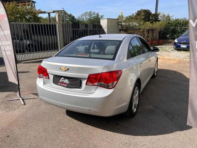 Chevrolet Cruze 2.0 Diesel 150CV 4 porte LT (5)