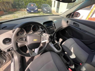 Chevrolet Cruze 2.0 Diesel 150CV 4 porte LT (9)