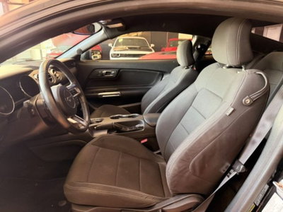 Ford Mustang Coupé Fastback 2.3 EcoBoost (15)