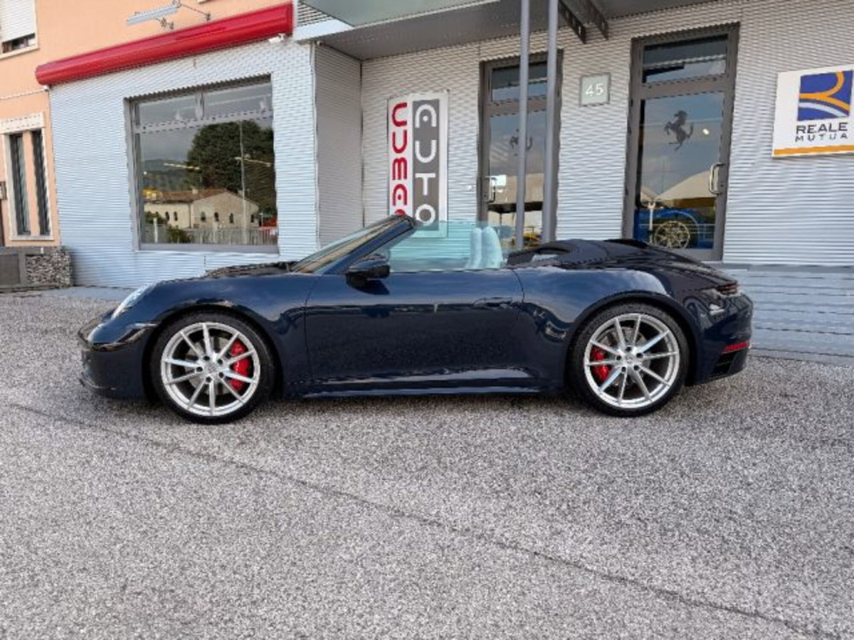 Porsche 911 Cabrio Cabrio 3.0 Carrera 4S (5)