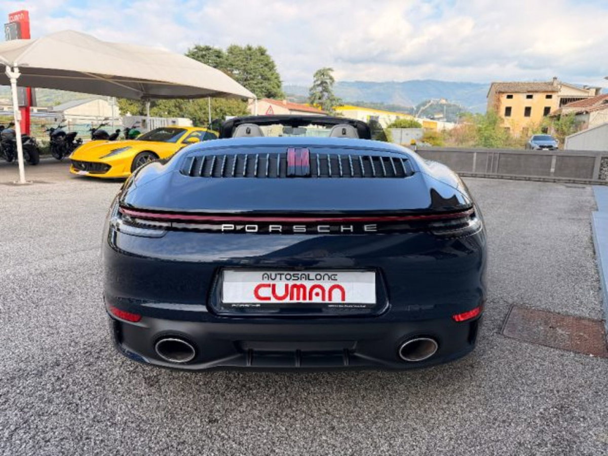 Porsche 911 Cabrio Cabrio 3.0 Carrera 4S (8)