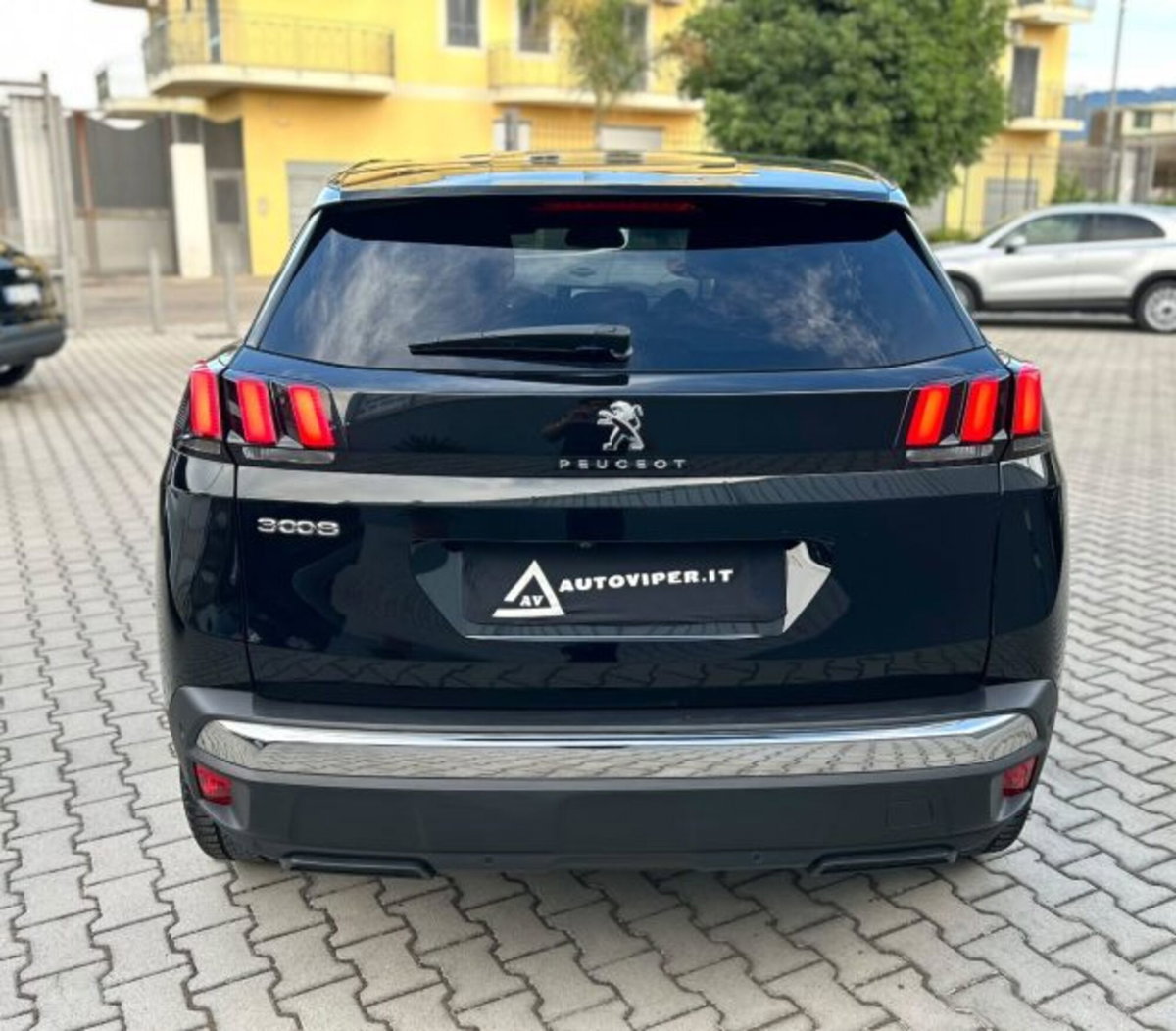 Peugeot 3008 BlueHDi 130 S&S EAT8 Allure Pack (5)