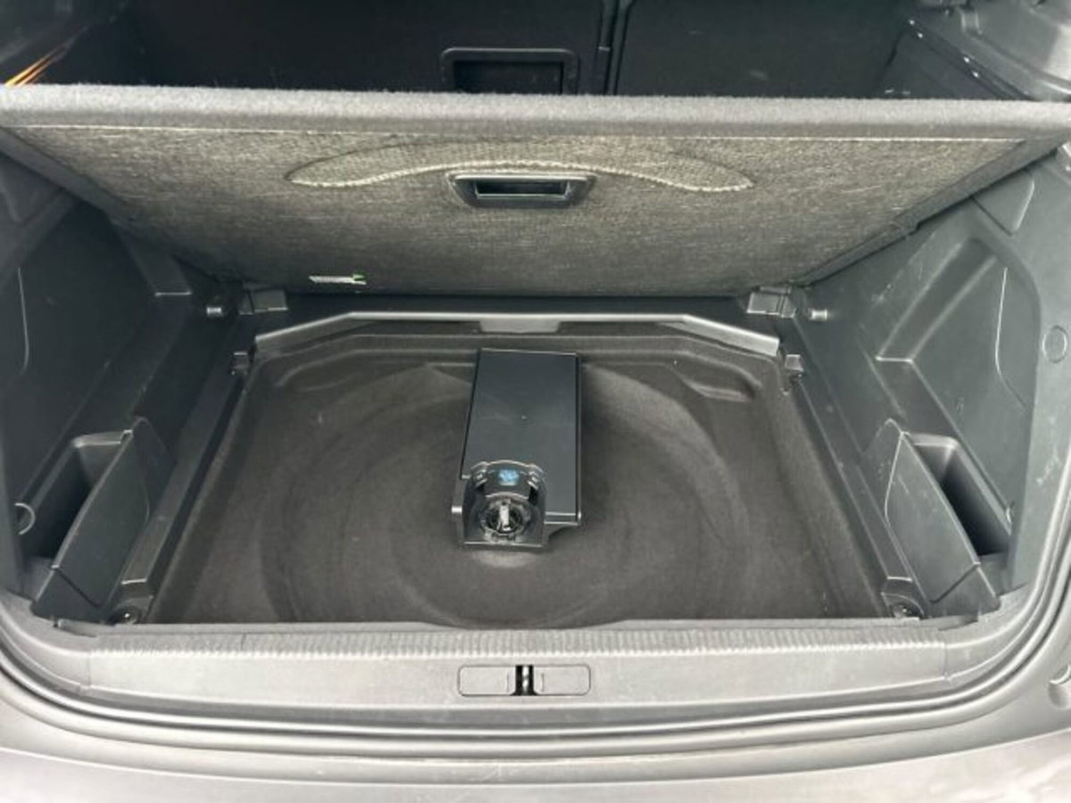 Peugeot 3008 BlueHDi 130 S&S EAT8 Allure Pack (19)