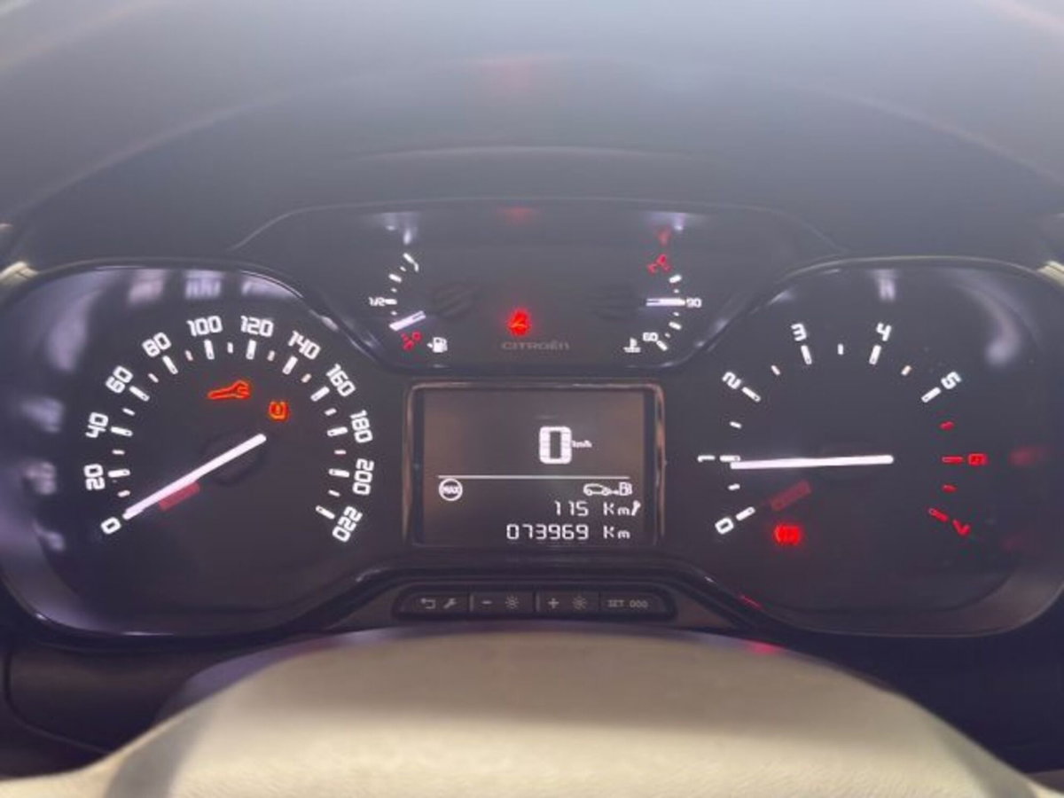 Citroen C3 PureTech 83 S&S Shine (17)