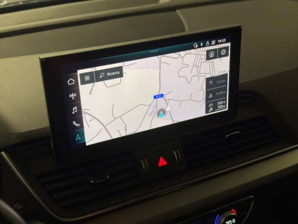 Audi Q5 35 TDI S tronic Business Advanced (11)