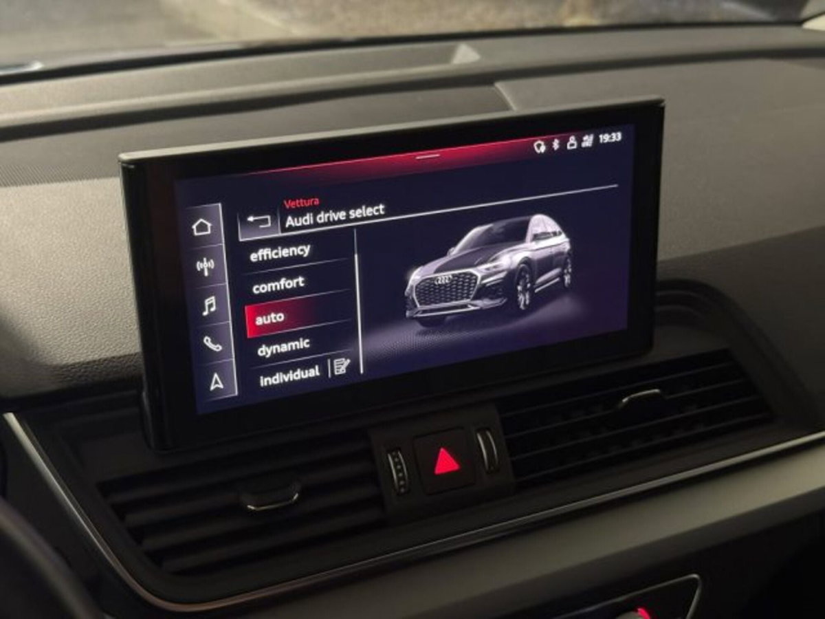Audi Q5 35 TDI S tronic Business Advanced (17)