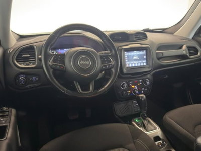 Jeep Renegade 1.3 T4 DDCT Limited (8)