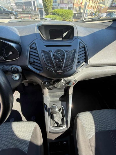 Ford EcoSport 1.5 TDCi 95 CV Titanium S (19)