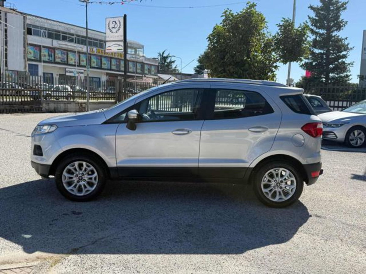 Ford EcoSport 1.5 TDCi 95 CV Titanium S (4)