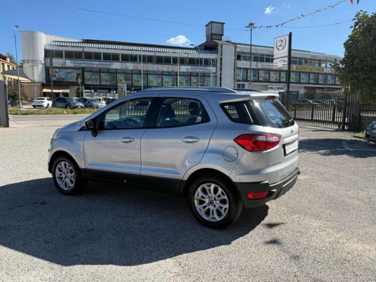 Ford EcoSport 1.5 TDCi 95 CV Titanium S (5)