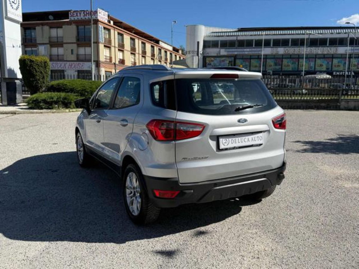 Ford EcoSport 1.5 TDCi 95 CV Titanium S (6)