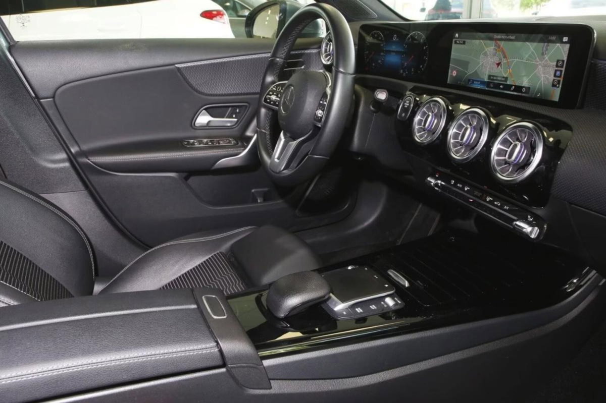 Mercedes-Benz Classe A 180 d Automatic Sport (7)