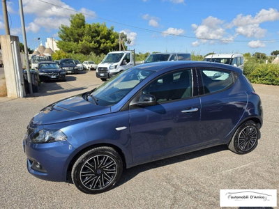 Lancia Ypsilon 1.0 FireFly 5 porte S&S Hybrid Gold Plus usata