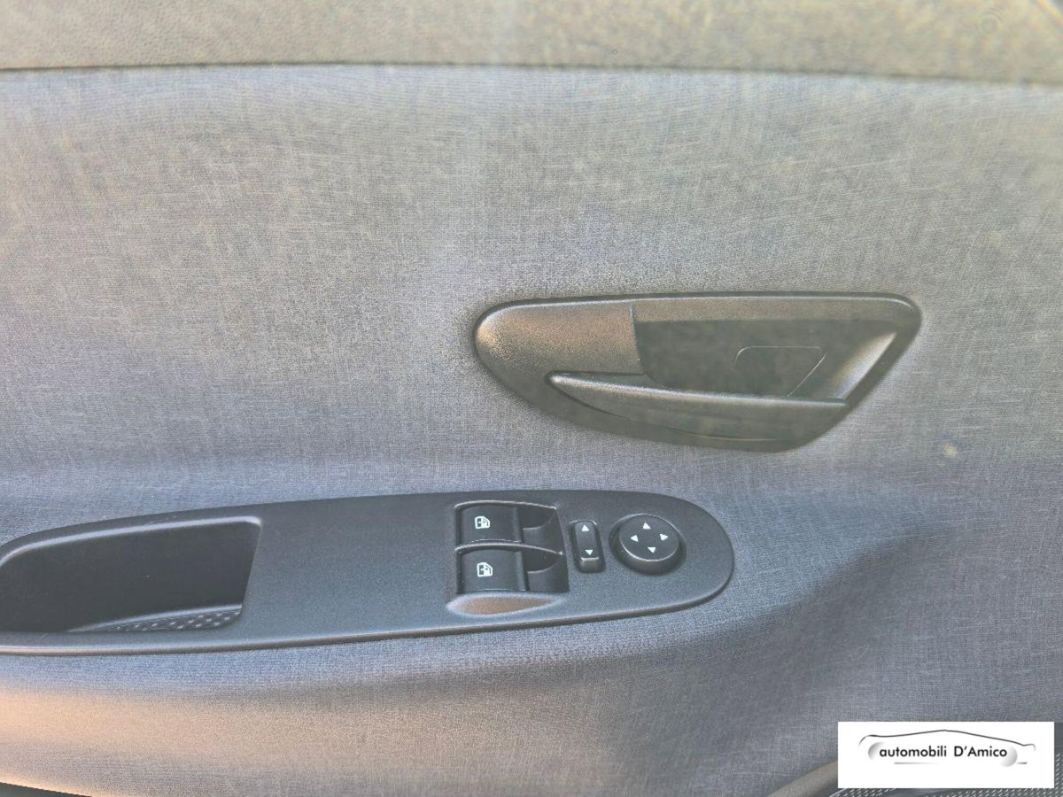 Lancia Ypsilon 1.0 FireFly 5 porte S&S Hybrid Gold Plus (10)