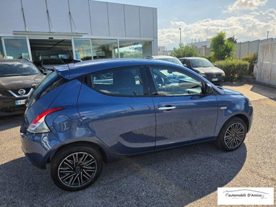 Lancia Ypsilon 1.0 FireFly 5 porte S&S Hybrid Gold Plus (3)