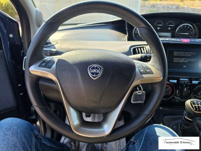 Lancia Ypsilon 1.0 FireFly 5 porte S&S Hybrid Gold Plus (9)